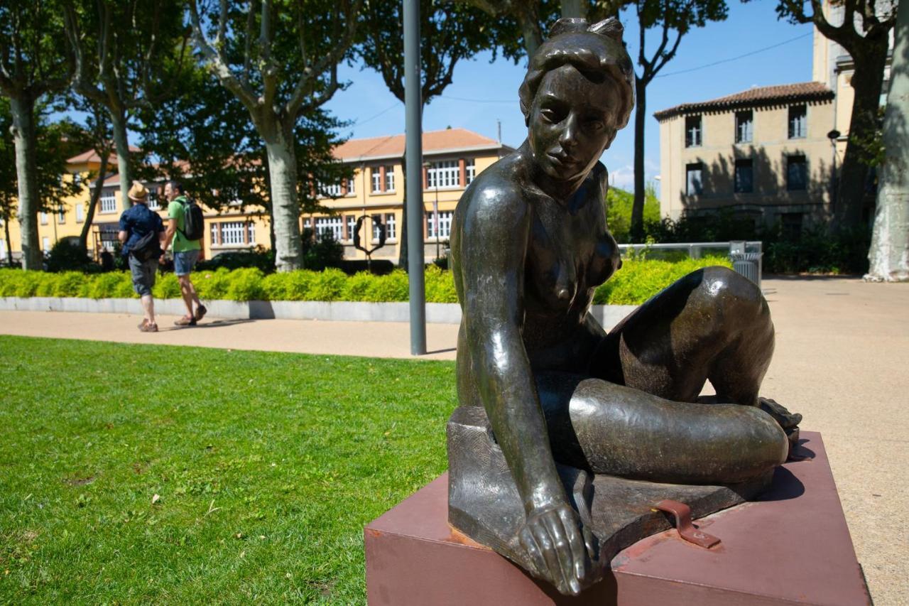 Tout Confort ! Calme, Climatisation, Vue Degagee, Ville ,Parking Gratuit, Ascenseur, Wifi Carcassonne Eksteriør bilde